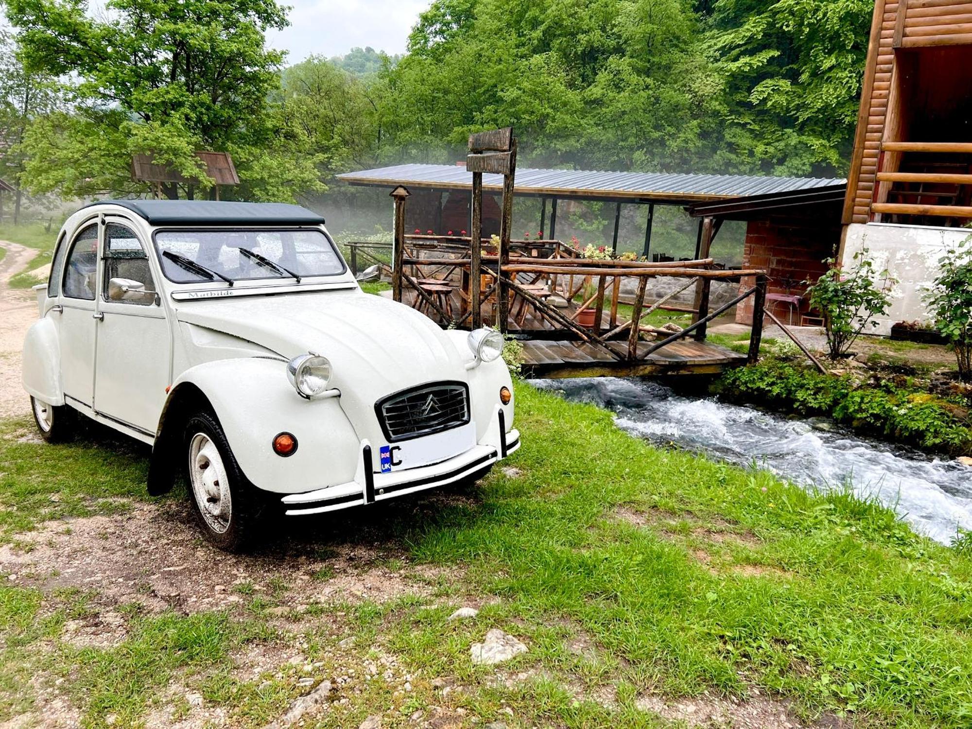 Domacinstvo Na Kraju Svijeta Vendégház Sipovo Kültér fotó